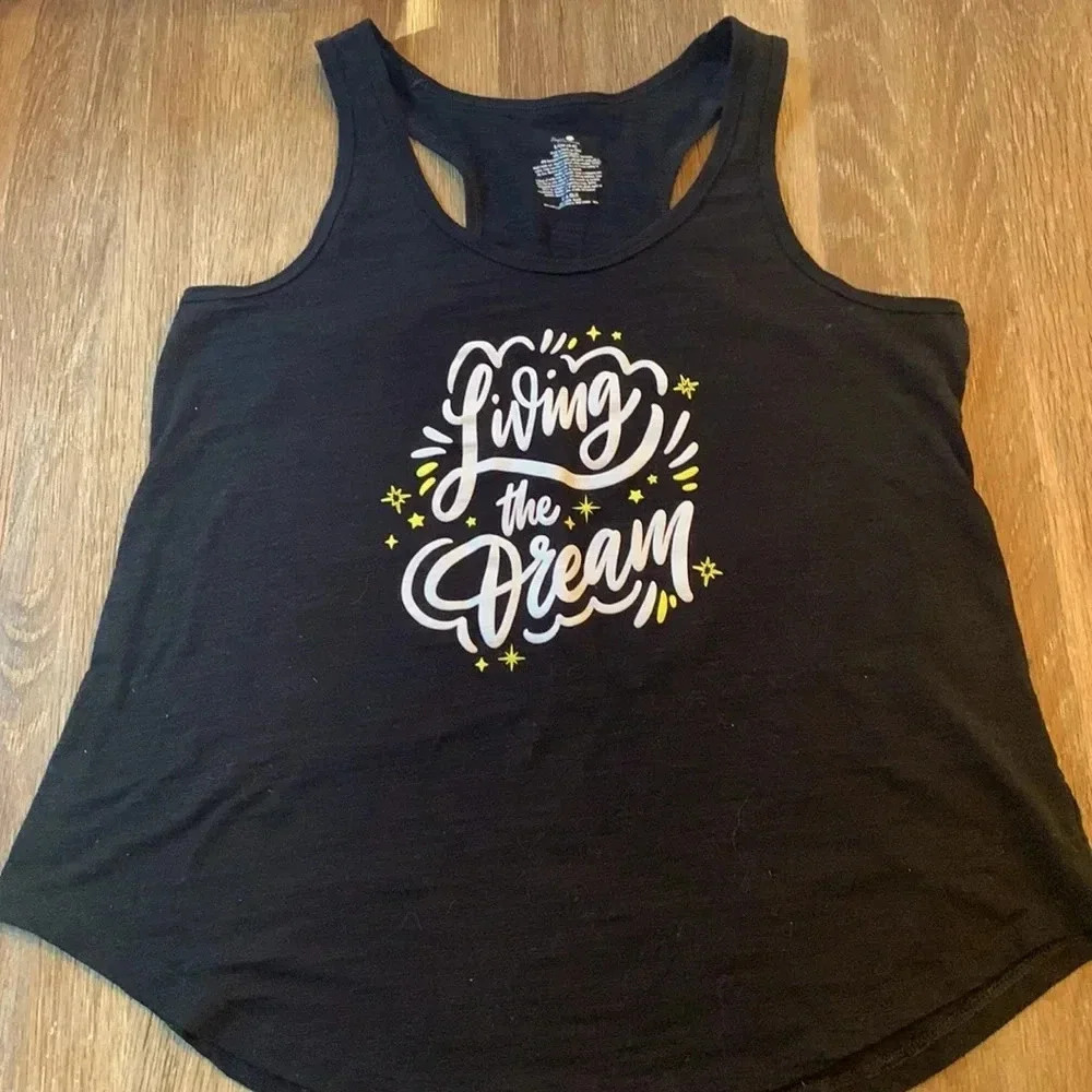 Secret treasures tank top size small